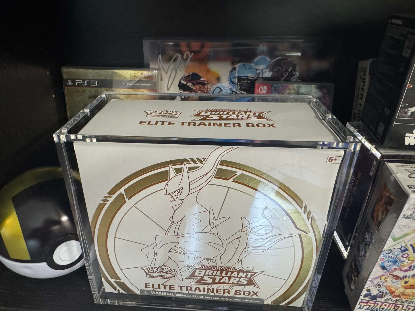 1x EVORETRO Acrylic Case for Pokemon ETB with Magnetic Lid
