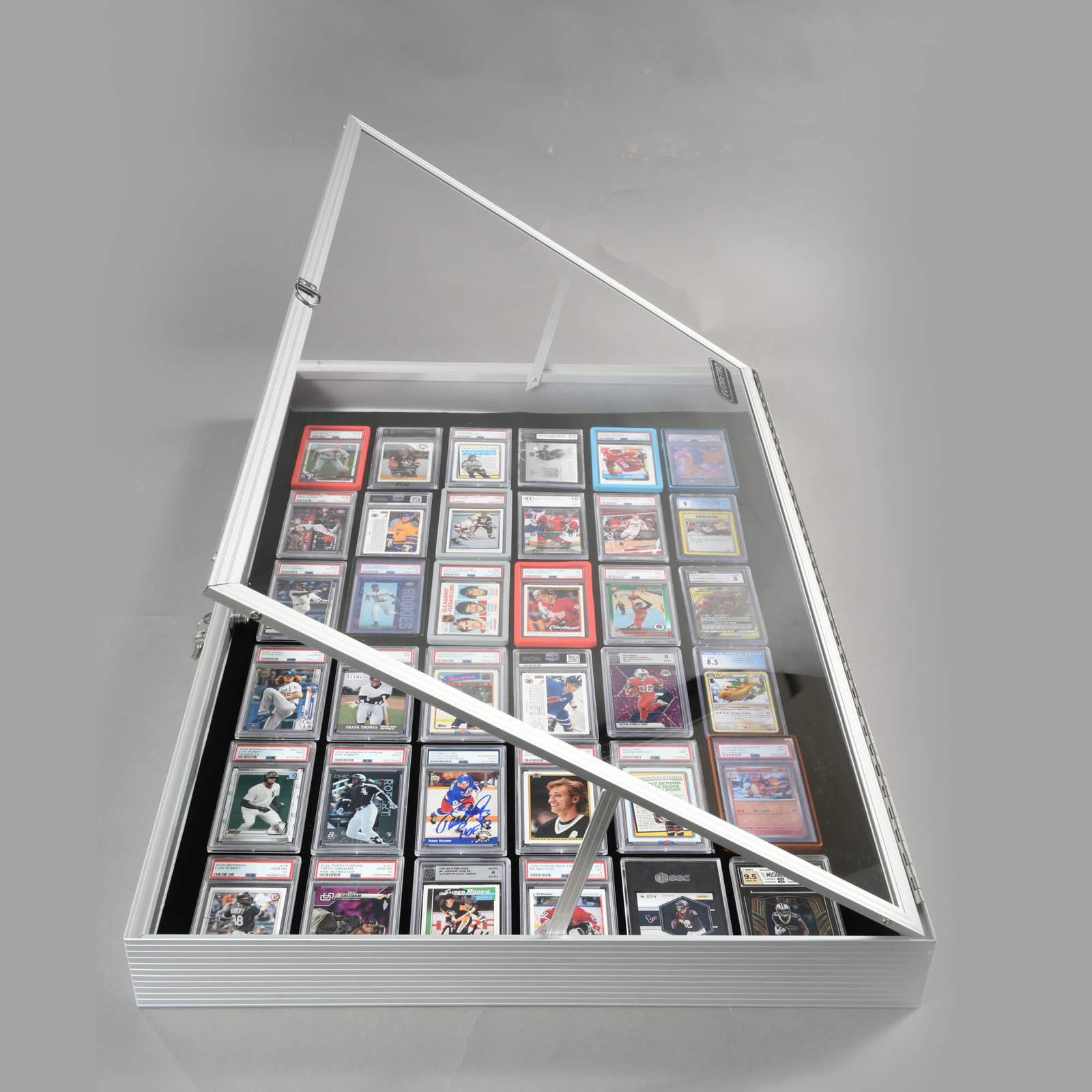collectible card display case EVORETRO Lockable 36 x 24 x 4